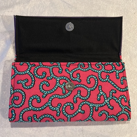 Custom print and leather clutch - Picture 3 of 5